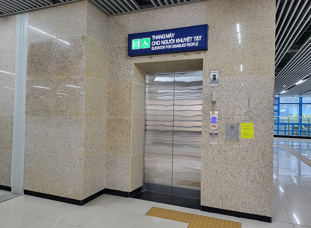 Một vòng tàu điện trên cao Cát Linh – Hà Đông Một vòng tàu điện trên cao Cát Linh – Hà Đông