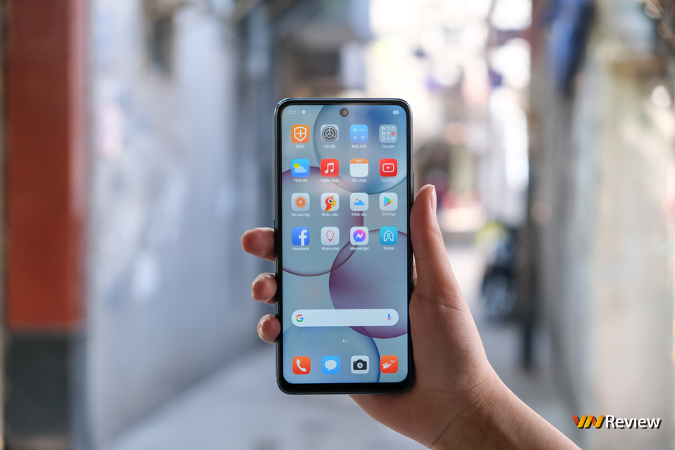 Mở hộp Bphone A60: “Smartphone quốc dân” mới của Bkav có gì? Mở hộp Bphone A60: “Smartphone quốc dân” mới của Bkav có gì?