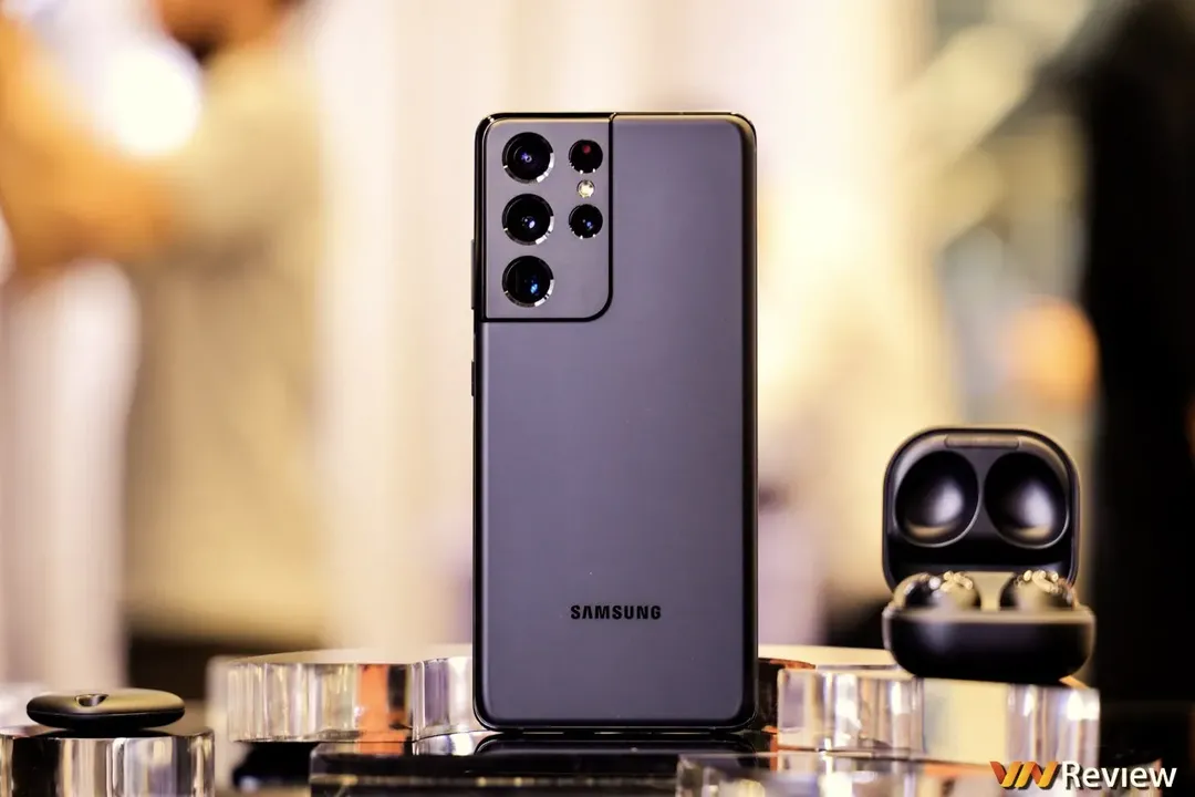Những smartphone đáng mua nhất ở các tầm giá dịp Tết Nhâm Dần 2022 Những smartphone đáng mua nhất ở các tầm giá dịp Tết Nhâm Dần 2022
