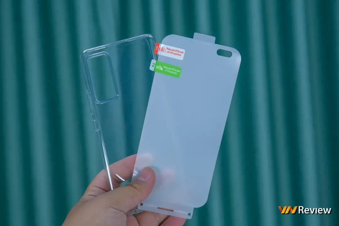 Mở hộp, trên tay nhanh Bphone A85 5G: Màn “lột xác” ngoạn mục về thiết kế Mở hộp, trên tay nhanh Bphone A85 5G: Màn “lột xác” ngoạn mục về thiết kế