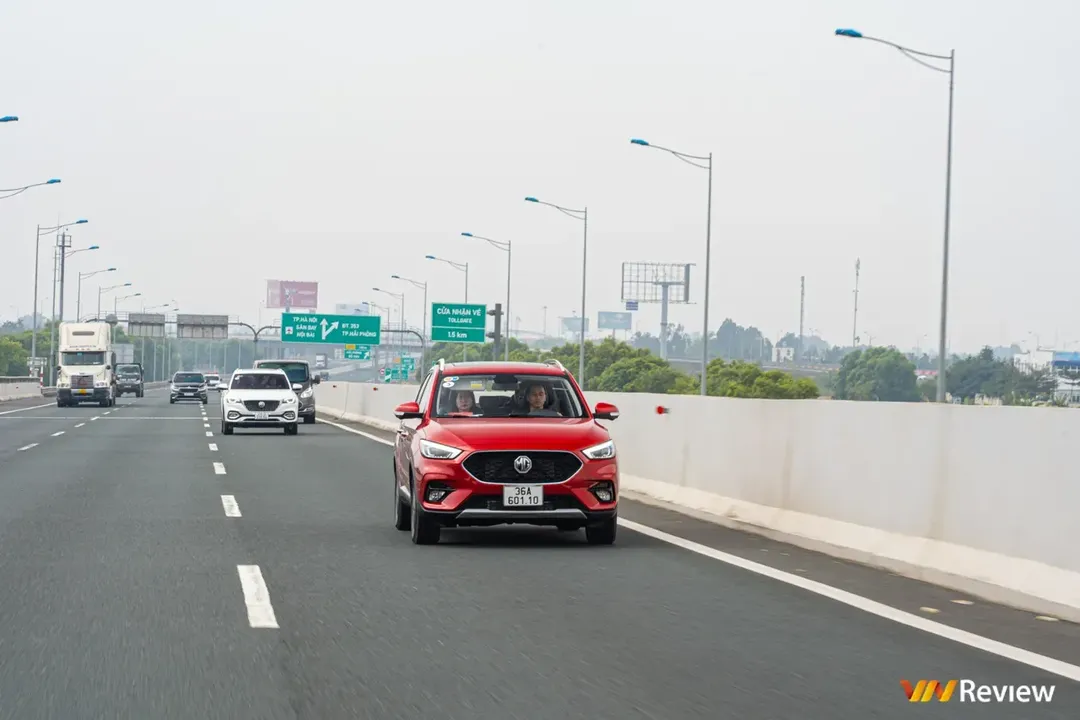 Từ 1/8 thu phí tự động không dừng hoàn toàn các tuyến đường cao tốc  Từ 1/8 thu phí tự động không dừng hoàn toàn các tuyến đường cao tốc