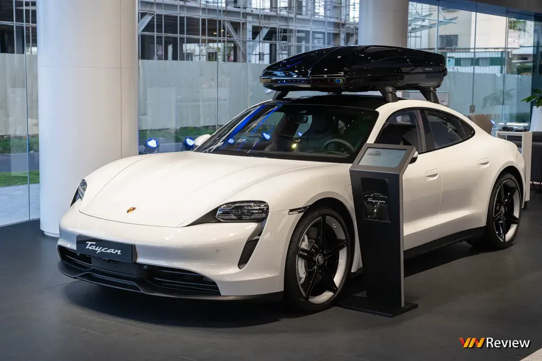 Ngắm một vòng Trung tâm Porsche Sài Gòn: Hiện đại bậc nhất Việt Nam Ngắm một vòng Trung tâm Porsche Sài Gòn: Hiện đại bậc nhất Việt Nam