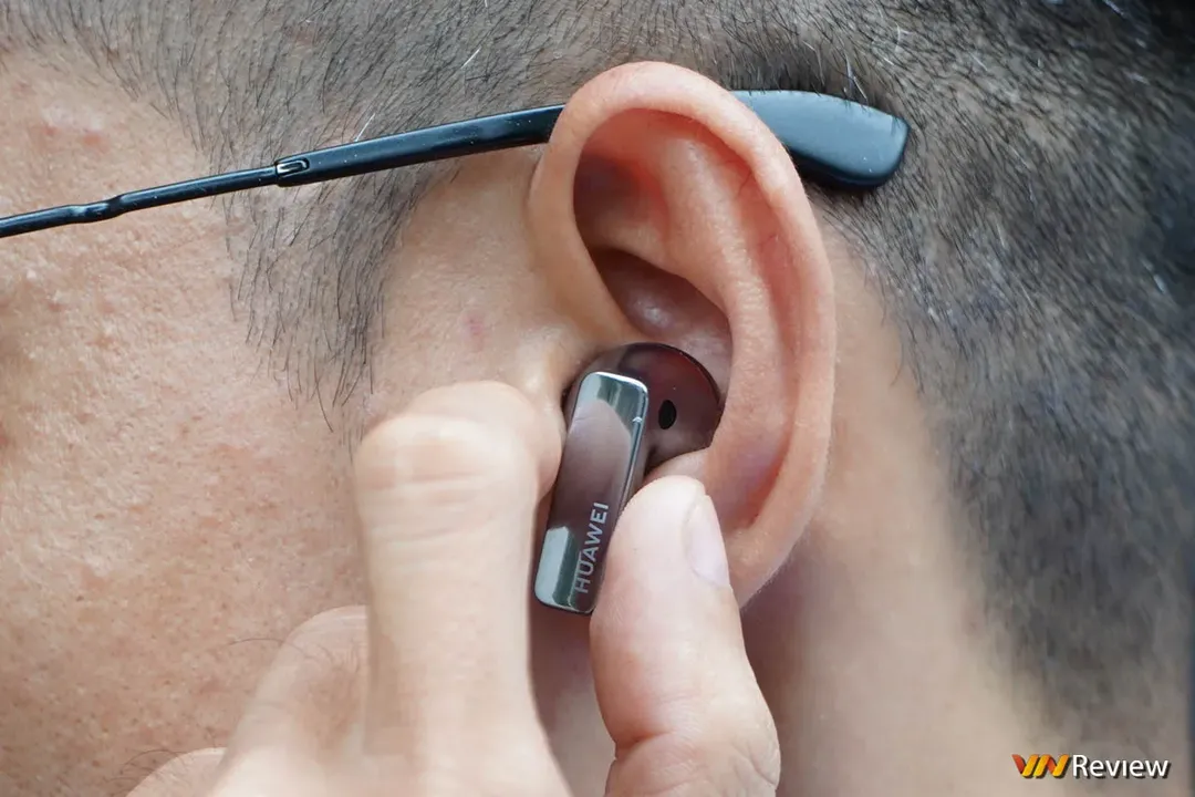 Đánh giá FreeBuds Pro 2: nỗ lực đáng ghi nhận của Huawei khi đối đầu các “ông lớn” TWS sừng sỏ Đánh giá FreeBuds Pro 2: nỗ lực đáng ghi nhận của Huawei khi đối đầu các “ông lớn” TWS sừng sỏ