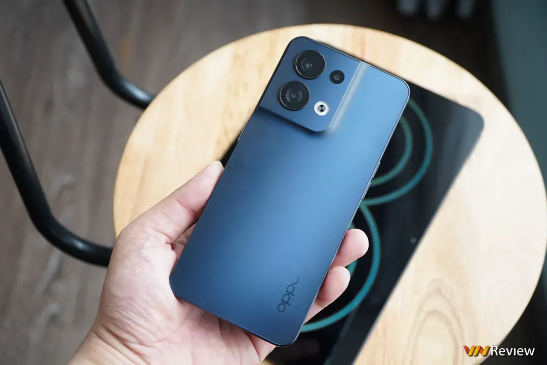 Đánh giá Oppo Reno8 5G: smartphone cho người trọng thiết kế, camera và sạc nhanh Đánh giá Oppo Reno8 5G: smartphone cho người trọng thiết kế, camera và sạc nhanh