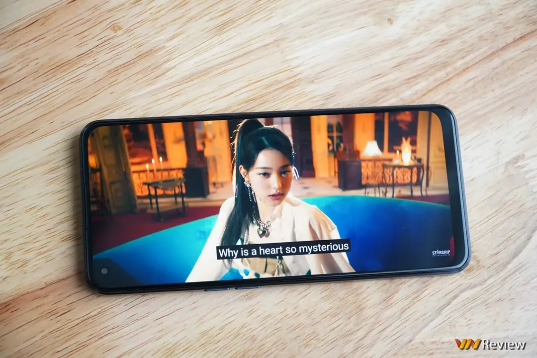 Đánh giá Oppo Reno8 5G: smartphone cho người trọng thiết kế, camera và sạc nhanh Đánh giá Oppo Reno8 5G: smartphone cho người trọng thiết kế, camera và sạc nhanh