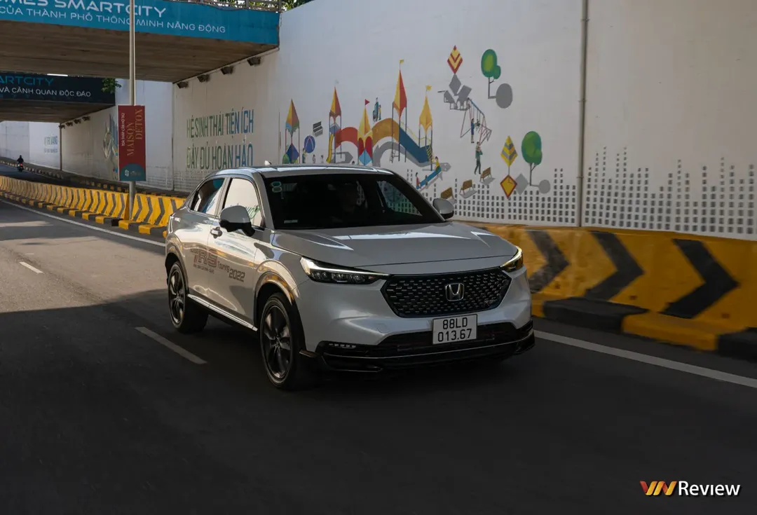 Trải nghiệm Honda HR-V 2022: Khi xe đô thị mang phong cách thể thao  Trải nghiệm Honda HR-V 2022: Khi xe đô thị mang phong cách thể thao