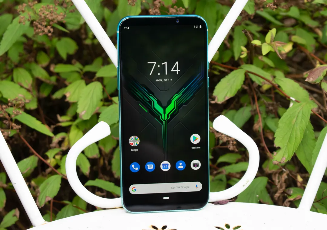 Hồi kết của gaming phone Black Shark: sa thải 90% nhân sự, cạn tiền, nợ trợ cấp thôi việc, bán không ai mua,... Hồi kết của gaming phone Black Shark: sa thải 90% nhân sự, cạn tiền, nợ trợ cấp thôi việc, bán không ai mua,...