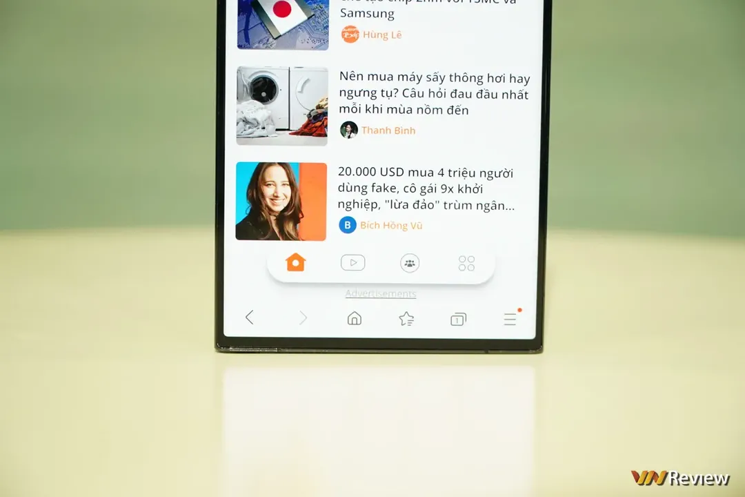 Trải nghiệm Galaxy S23 Ultra: tiếp tục chiến lược hợp nhất Note và S, camera 200MP hứa hẹn tạo cuộc đua mới trong giới smartphone   Trải nghiệm Galaxy S23 Ultra: tiếp tục chiến lược hợp nhất Note và S, camera 200MP hứa hẹn tạo cuộc đua mới trong giới smartphone