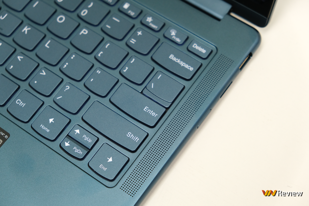 Đánh giá Lenovo Yoga 7i Gen 8 (2023): Sẽ là chiếc laptop 2-trong-1 đáng mua nhất năm nay Đánh giá Lenovo Yoga 7i Gen 8 (2023): Sẽ là chiếc laptop 2-trong-1 đáng mua nhất năm nay