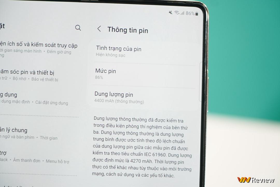 Trên tay Galaxy Z Fold 5: “bình” khít hơn và rượu cũng thơm hơn Trên tay Galaxy Z Fold 5: “bình” khít hơn và rượu cũng thơm hơn