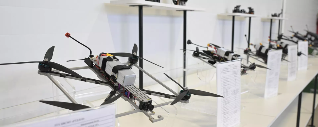 Cuộc chiến UAV toàn diện đầu tiên trên thế giới sẽ khiến chiến lược thay đổi về cơ bản Cuộc chiến UAV toàn diện đầu tiên trên thế giới sẽ khiến chiến lược thay đổi về cơ bản