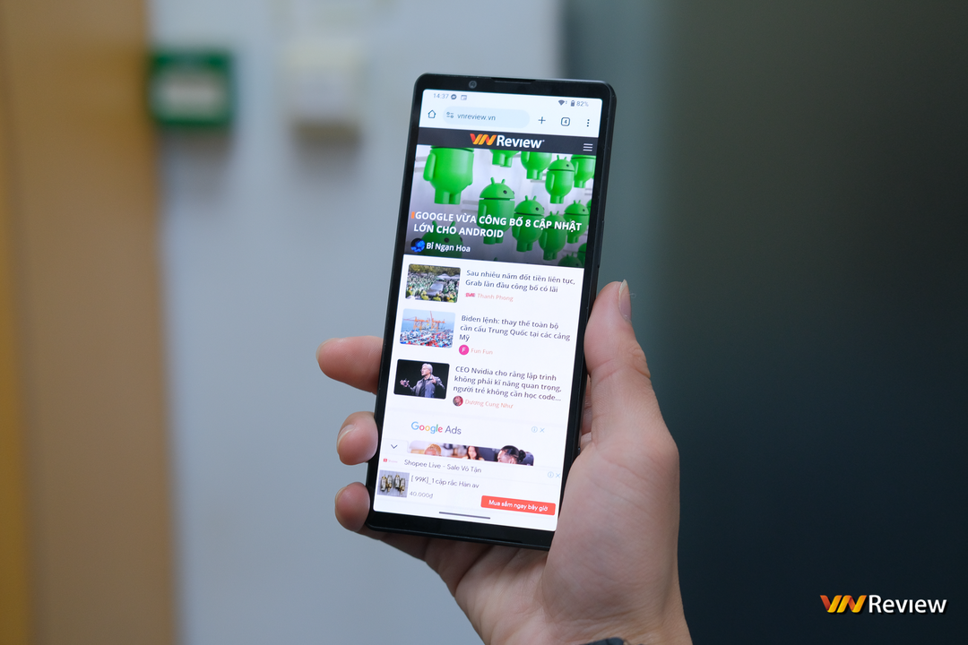 Đánh giá Sony Xperia 5 V: Điện thoại nhỏ gánh những trọng trách lớn Đánh giá Sony Xperia 5 V: Điện thoại nhỏ gánh những trọng trách lớn