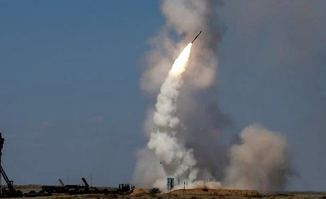 Ukraine tủi thân khi phương Tây ra tay giúp Israel bắn hạ tên lửa của Iran Ukraine tủi thân khi phương Tây ra tay giúp Israel bắn hạ tên lửa của Iran