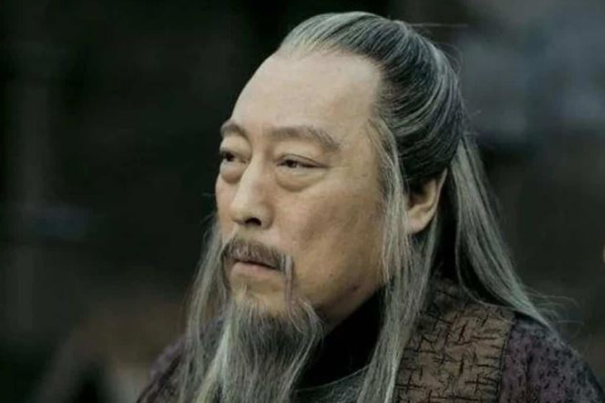 Gia Cát Lượng loại bỏ được “cái gai trong mắt” xong mới biết mình sai lầm, hối hận đã giúp cho Tư Mã Ý Gia Cát Lượng loại bỏ được “cái gai trong mắt” xong mới biết mình sai lầm, hối hận đã giúp cho Tư Mã Ý