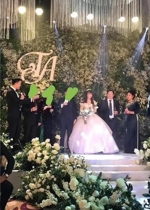 Rộ tin hot girl siêu lừa đảo, lừa cả trăm tỷ đồng, tổ chức đám cưới siêu to tại khách sạn hạng sang Rộ tin hot girl siêu lừa đảo, lừa cả trăm tỷ đồng, tổ chức đám cưới siêu to tại khách sạn hạng sang