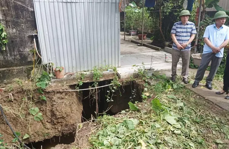 Bí ẩn gần 300 giếng nước sinh hoạt ở Quỳ Hợp bị cạn kiệt Bí ẩn gần 300 giếng nước sinh hoạt ở Quỳ Hợp bị cạn kiệt