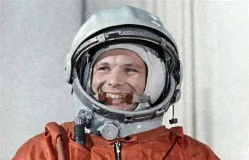 18 phi hành gia đã ngủ trong không gian và chuẩn bị rời khỏi hệ mặt trời 18 phi hành gia đã ngủ trong không gian và chuẩn bị rời khỏi hệ mặt trời