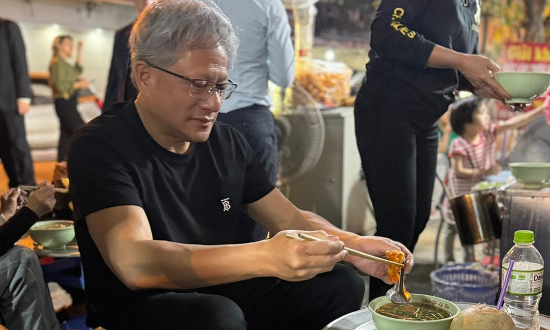 Một ngày của CEO Nvidia Jensen Huang: dậy từ 6 giờ sáng, làm việc liên tục 14 tiếng, cứ “bình minh” là thấy lo lắng   Một ngày của CEO Nvidia Jensen Huang: dậy từ 6 giờ sáng, làm việc liên tục 14 tiếng, cứ “bình minh” là thấy lo lắng