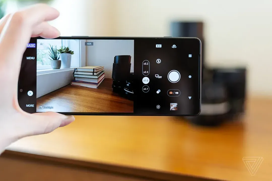 Sony Xperia 1 IV: smartphone có ống kính zoom quang thực sự đầu tiên trên trái đất Sony Xperia 1 IV: smartphone có ống kính zoom quang thực sự đầu tiên trên trái đất