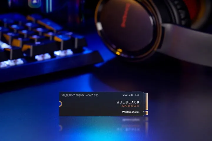 Western Digital ra mắt SSD mới Black SN850X, tốc độ lên đến 7.300MB/s Western Digital ra mắt SSD mới Black SN850X, tốc độ lên đến 7.300MB/s