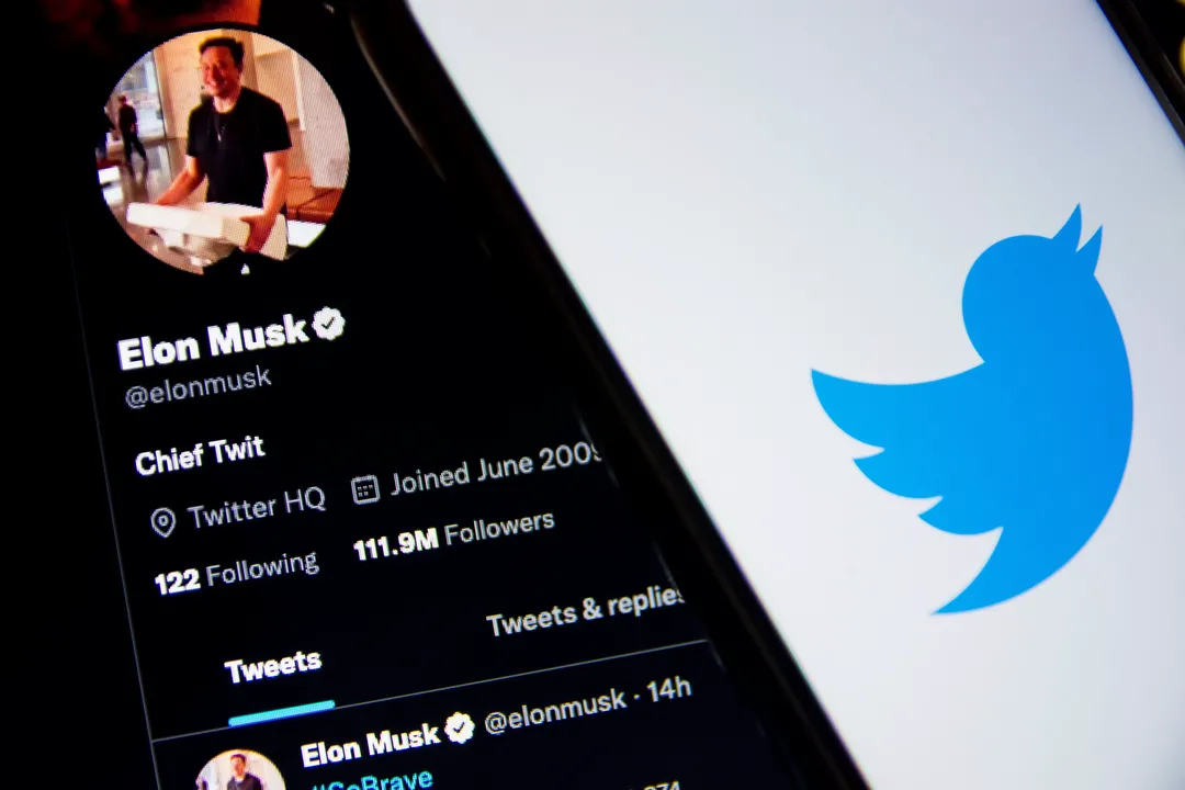 Tỷ phú Elon Musk “chốt giá” mua tick xanh Twitter Tỷ phú Elon Musk “chốt giá” mua tick xanh Twitter