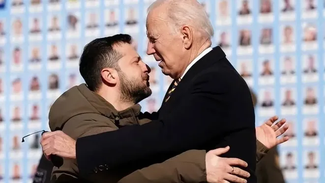 Biden dám đến Kiev vì Putin đưa ra bảo đảm an ninh kèm theo một đe dọa rõ ràng, nhưng... Biden dám đến Kiev vì Putin đưa ra bảo đảm an ninh kèm theo một đe dọa rõ ràng, nhưng...