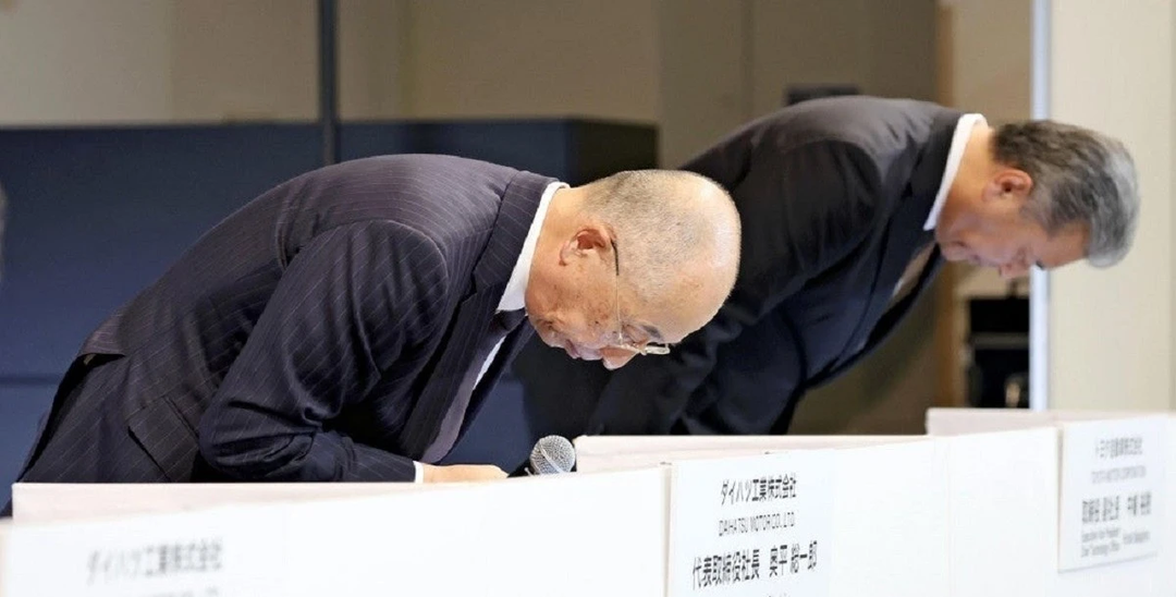 Toyota phải dừng bán 20 mẫu xe khắp thế giới vì gian lận, có Việt Nam Toyota phải dừng bán 20 mẫu xe khắp thế giới vì gian lận, có Việt Nam