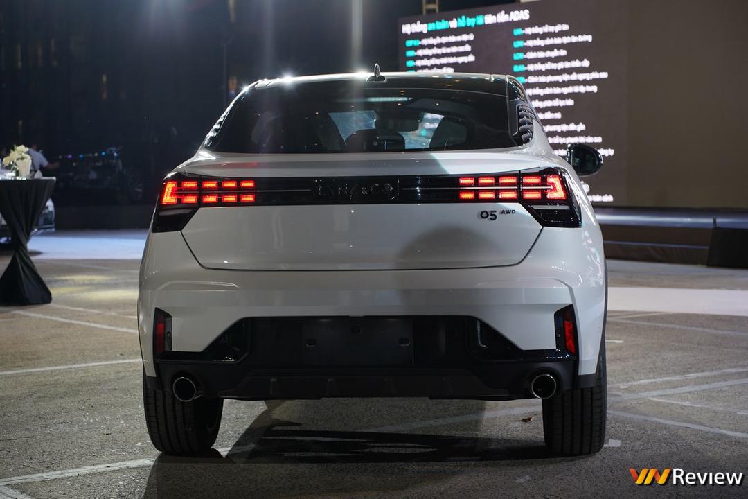 Hãng xe Lynk & Co chính thức ra mắt tại Thành phố Hồ Chí Minh, trình làng 2 mẫu xe SUV cá tính Hãng xe Lynk & Co chính thức ra mắt tại Thành phố Hồ Chí Minh, trình làng 2 mẫu xe SUV cá tính