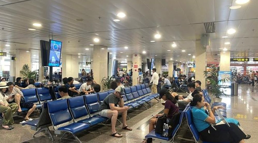 Hàng không nội địa thấm đòn vì giá vé máy bay tăng cao Hàng không nội địa thấm đòn vì giá vé máy bay tăng cao