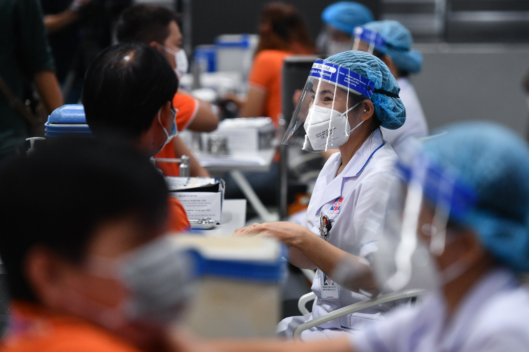 Hà Nội ưu tiên vaccine Sinopharm cho người có bệnh nền, lớn tuổi Hà Nội ưu tiên vaccine Sinopharm cho người có bệnh nền, lớn tuổi