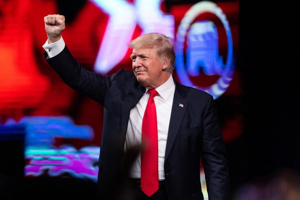 Ông Trump chính thức lập mạng xã hội riêng TRUTH Social, đối đầu Facebook, Twitter   Ông Trump chính thức lập mạng xã hội riêng TRUTH Social, đối đầu Facebook, Twitter