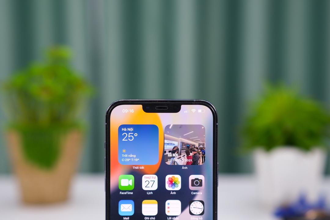 Đánh giá iPhone 13 Pro Max: Siêu phẩm không dành cho số đông Đánh giá iPhone 13 Pro Max: Siêu phẩm không dành cho số đông