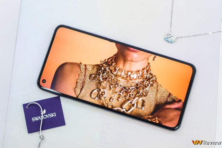 Đánh giá Xiaomi 11 Lite 5G NE Swarovski Edition: Khi smartphone còn là cách thể hiện cá tính Đánh giá Xiaomi 11 Lite 5G NE Swarovski Edition: Khi smartphone còn là cách thể hiện cá tính