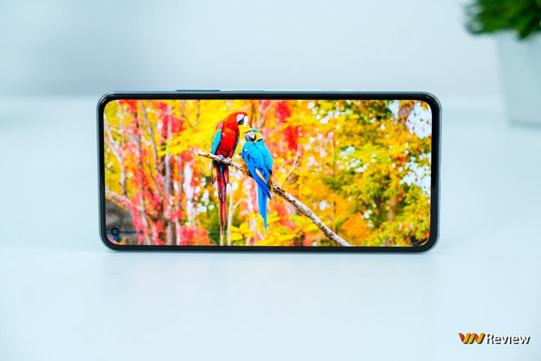 Đánh giá Xiaomi 11 Lite 5G NE Swarovski Edition: Khi smartphone còn là cách thể hiện cá tính Đánh giá Xiaomi 11 Lite 5G NE Swarovski Edition: Khi smartphone còn là cách thể hiện cá tính