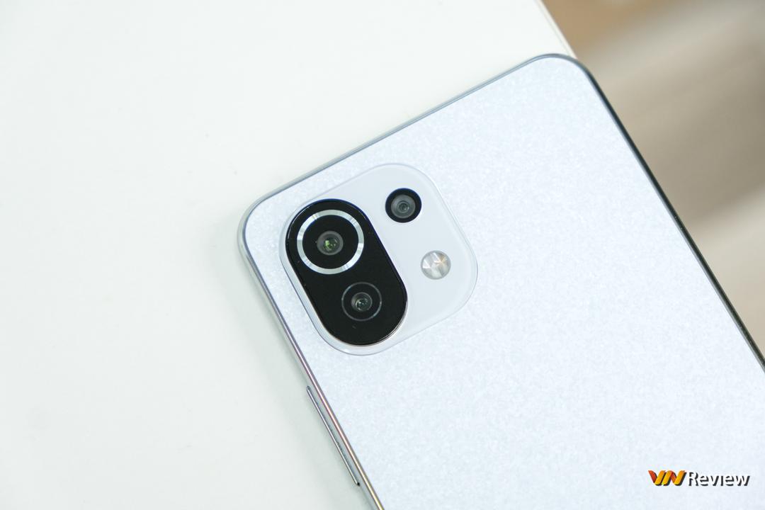 Đánh giá Xiaomi 11 Lite 5G NE Swarovski Edition: Khi smartphone còn là cách thể hiện cá tính Đánh giá Xiaomi 11 Lite 5G NE Swarovski Edition: Khi smartphone còn là cách thể hiện cá tính