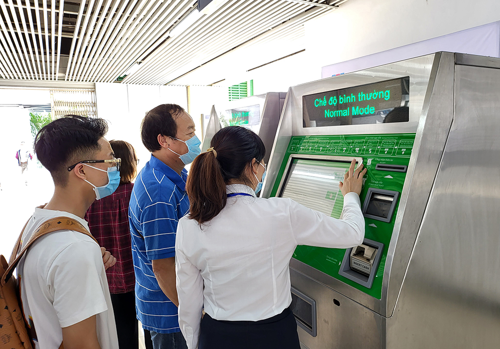 Một vòng tàu điện trên cao Cát Linh – Hà Đông Một vòng tàu điện trên cao Cát Linh – Hà Đông