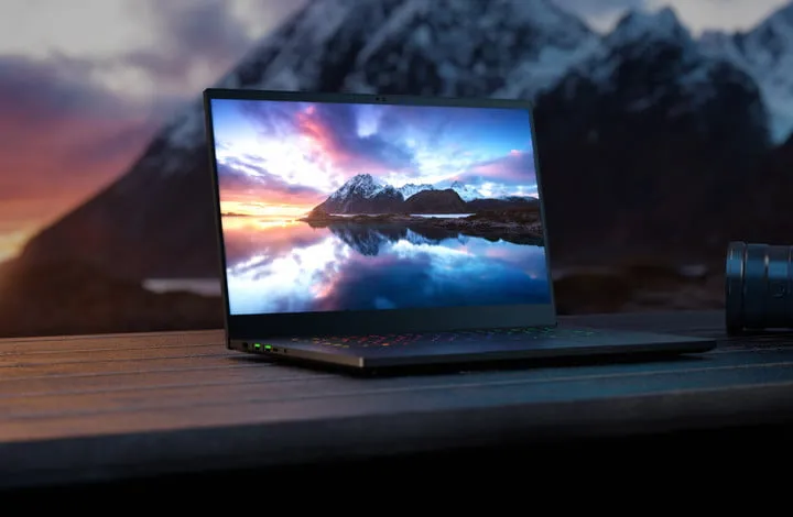 Razer ra mắt laptop màn hình OLED 240Hz dành cho game thủ “đại gia” Razer ra mắt laptop màn hình OLED 240Hz dành cho game thủ “đại gia”