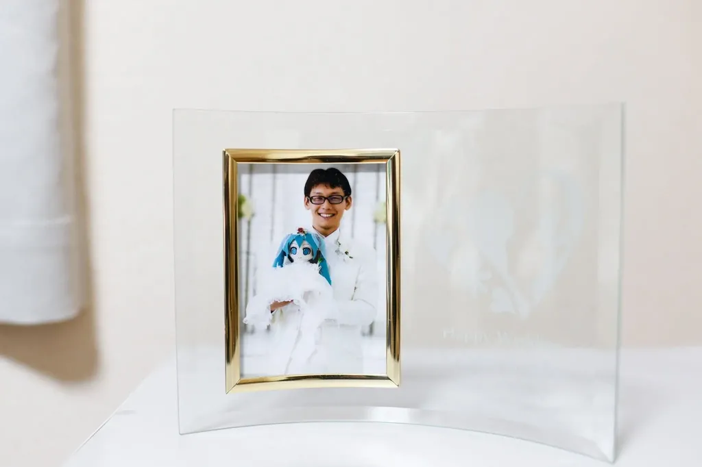 Người đàn ông đau khổ vì vợ ảo bị ngừng hỗ trợ phần mềm Người đàn ông đau khổ vì vợ ảo bị ngừng hỗ trợ phần mềm