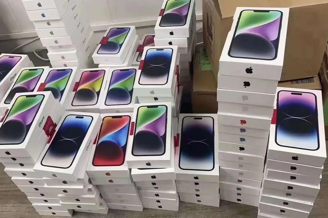 Không ai quan tâm, giá iPhone 14 xách tay giảm cả chục triệu, gần bằng iPhone 13 chính hãng Không ai quan tâm, giá iPhone 14 xách tay giảm cả chục triệu, gần bằng iPhone 13 chính hãng