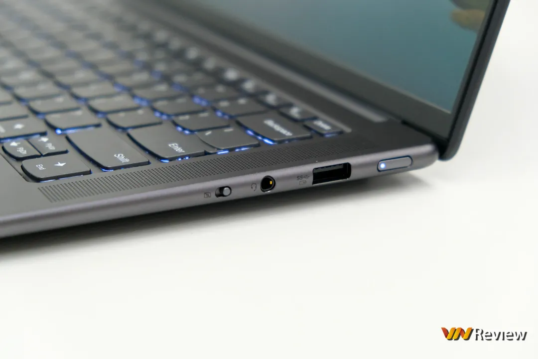 Đánh giá Lenovo Yoga Slim 7 Pro X (2022): món hời cho dân sáng tạo nội dung Đánh giá Lenovo Yoga Slim 7 Pro X (2022): món hời cho dân sáng tạo nội dung