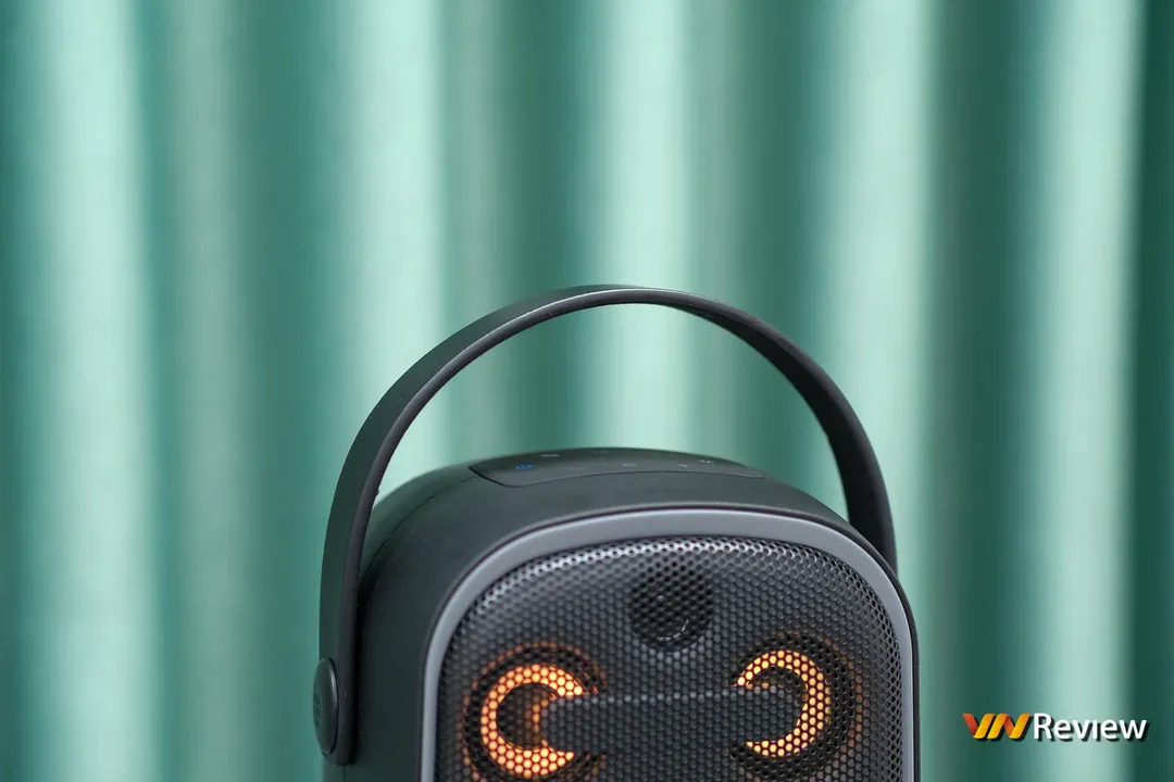 Đánh giá loa bluetooth Tronsmart Halo 100: Làm mới cuộc chơi loa party Đánh giá loa bluetooth Tronsmart Halo 100: Làm mới cuộc chơi loa party