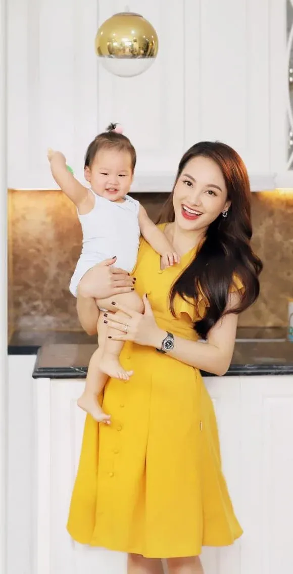 Nữ chính Sống chung với mẹ chồng khoe ảnh cơ ngơi mới tậu, nhìn mà ham Nữ chính Sống chung với mẹ chồng khoe ảnh cơ ngơi mới tậu, nhìn mà ham