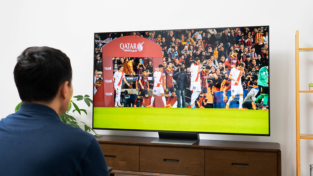 Trên tay LG QNED86 2023: sở hữu bộ “combo” đáng sợ ở thị trường TV LCD Trên tay LG QNED86 2023: sở hữu bộ “combo” đáng sợ ở thị trường TV LCD