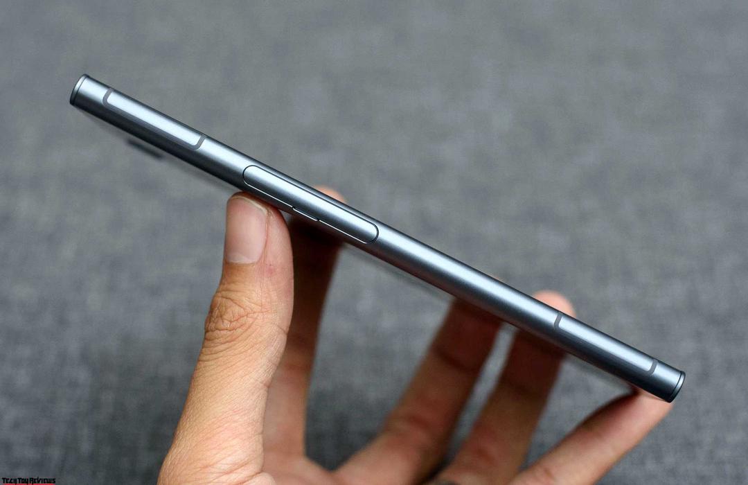 Lộ thiết kế Galaxy S24 Ultra: dân mạng thảng thốt, fan cũng giật mình - “sao nhìn y chang Sony Xperia?” Lộ thiết kế Galaxy S24 Ultra: dân mạng thảng thốt, fan cũng giật mình - “sao nhìn y chang Sony Xperia?”