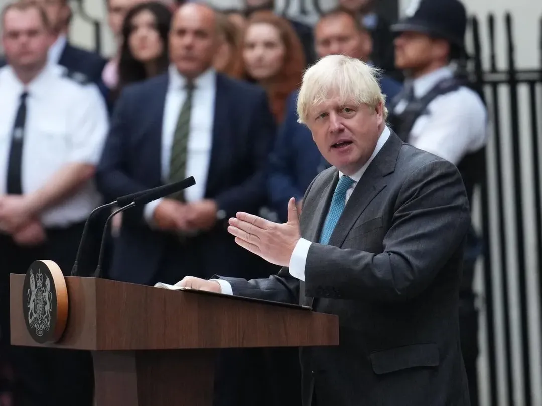 Vì sao ông Boris Johnson quyết định rút lui khỏi cuộc đua giành ghế Thủ tướng Anh? Vì sao ông Boris Johnson quyết định rút lui khỏi cuộc đua giành ghế Thủ tướng Anh?