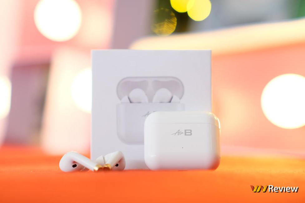 Đánh giá tai nghe true wireless AirB Pro: Ấn tượng “made in Vietnam” và chặng đường dài phía trước Đánh giá tai nghe true wireless AirB Pro: Ấn tượng “made in Vietnam” và chặng đường dài phía trước