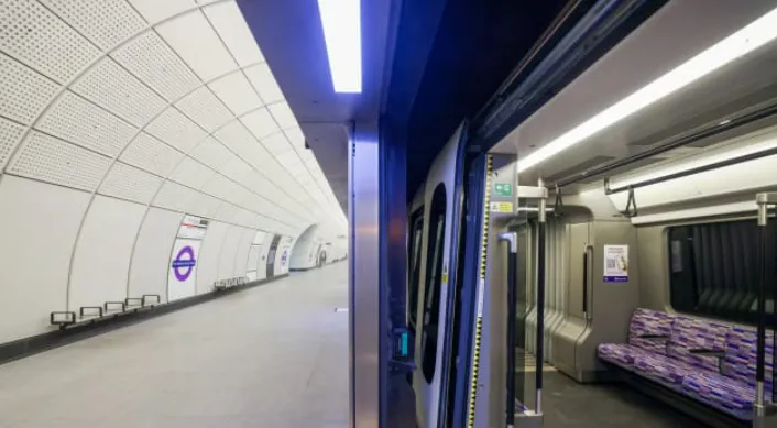 Khám phá hệ thống tàu điện ngầm 25 tỷ USD hiện đại nhất châu Âu Khám phá hệ thống tàu điện ngầm 25 tỷ USD hiện đại nhất châu Âu