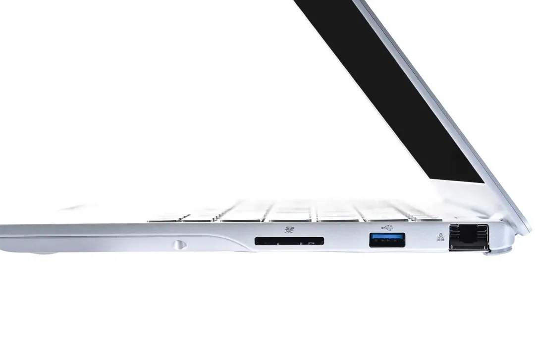 Fujitsu ra mắt laptop siêu nhẹ UH-X Series 2022: nặng chỉ 878g, chip Intel Gen 12, độ bền chuẩn quân sự Fujitsu ra mắt laptop siêu nhẹ UH-X Series 2022: nặng chỉ 878g, chip Intel Gen 12, độ bền chuẩn quân sự