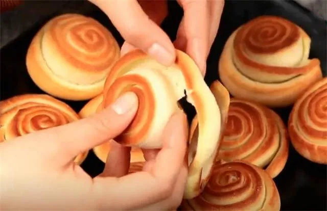 Cách làm bánh mì tươi không cần hấp, đơn giản hơn bánh hấp và ngon hơn bánh mì Cách làm bánh mì tươi không cần hấp, đơn giản hơn bánh hấp và ngon hơn bánh mì