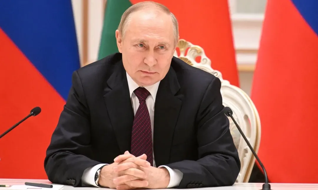 Kịch bản nào khiến ông Putin bị bắt khi đặt chân ra khỏi Nga? Kịch bản nào khiến ông Putin bị bắt khi đặt chân ra khỏi Nga?